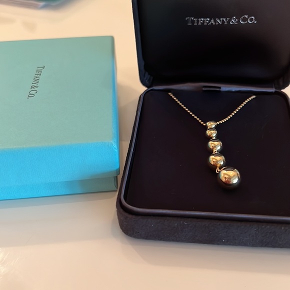 Tiffany & Co. Gold Graduated 5 Ball Drop - Picture 6 of 6